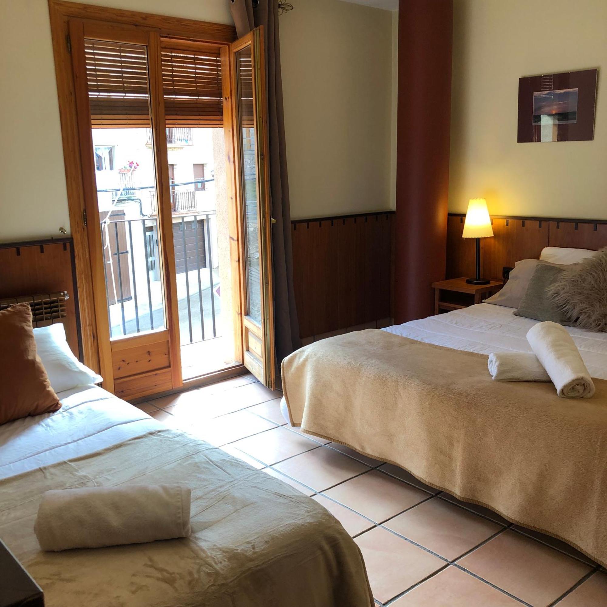 Hostal Tastavins Peñarroya de Tastavins Esterno foto