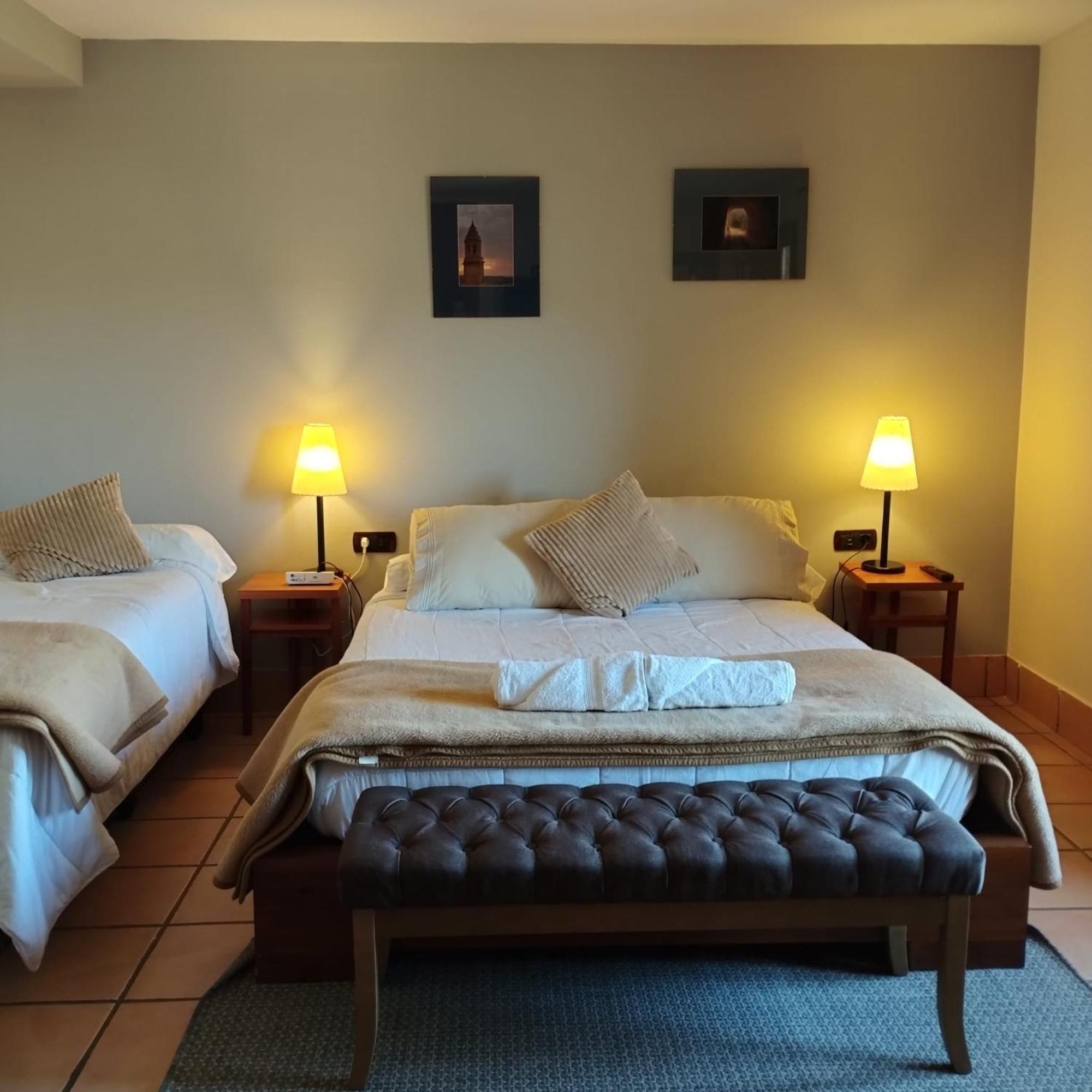 Hostal Tastavins Peñarroya de Tastavins Esterno foto