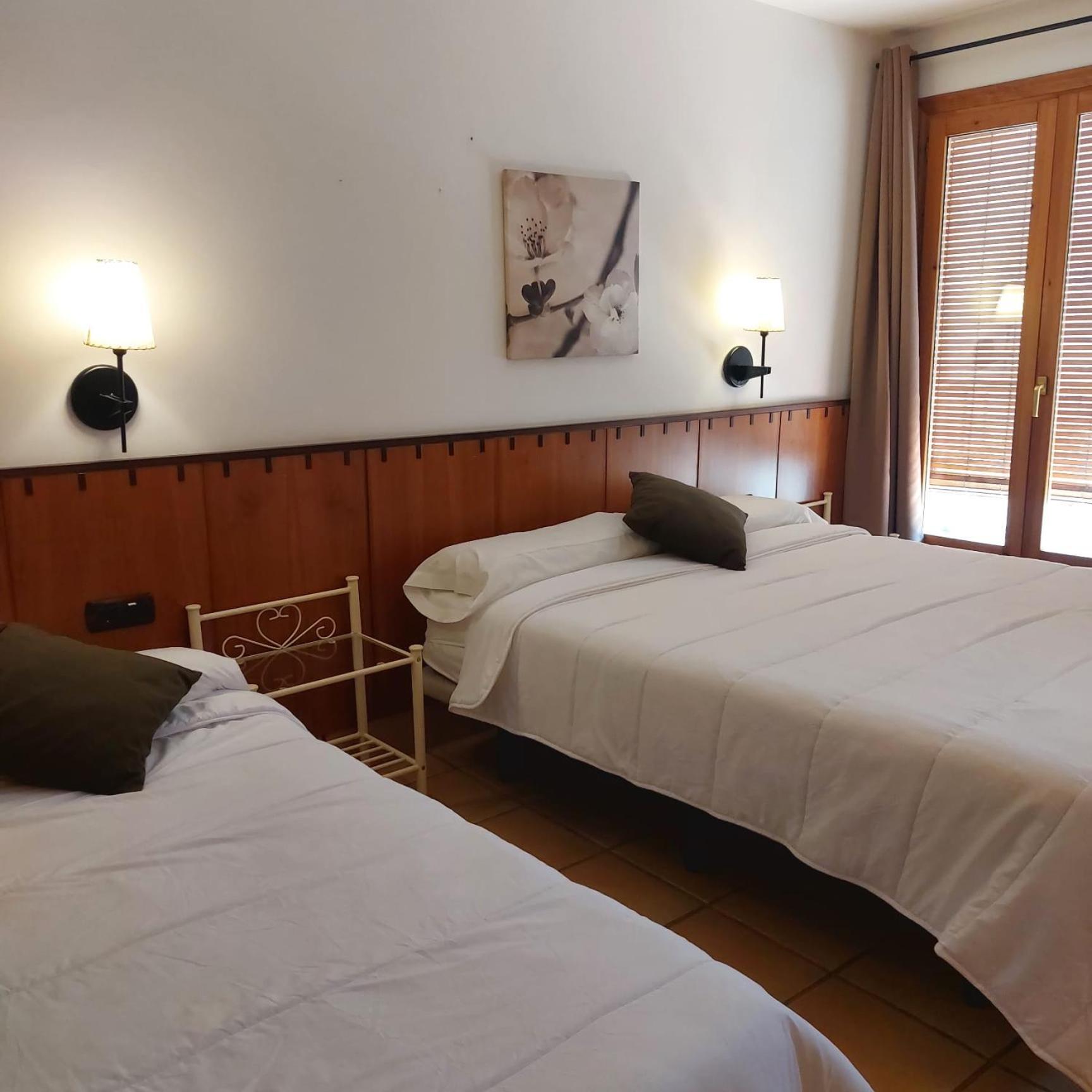 Hostal Tastavins Peñarroya de Tastavins Esterno foto