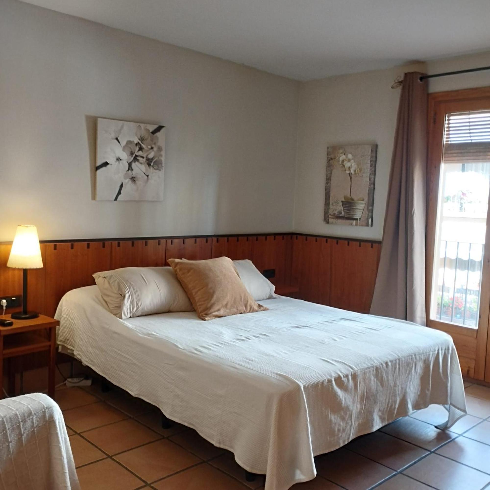 Hostal Tastavins Peñarroya de Tastavins Esterno foto